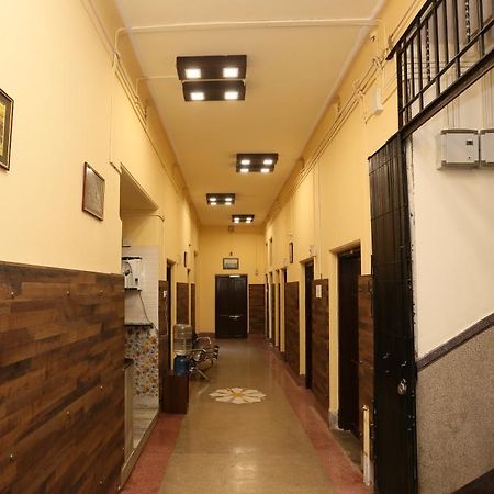 Finestays Shanti Priya Calcutta Extérieur photo